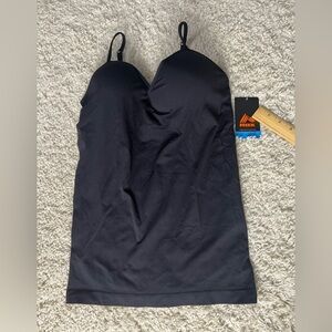 Women’s size Large RBX Active Seamless Cami NWT